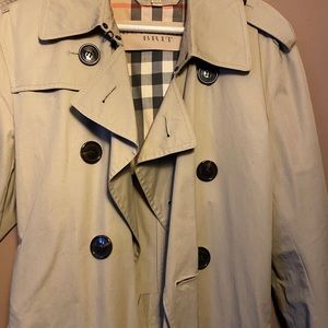 Woman’s Burberry Brit Trench coat size S
